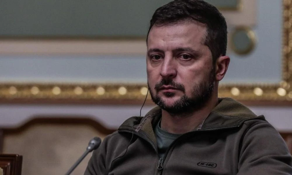 Ζελένσκι στον Guardian: "Χωρίς τη χρήση των δυτικών όπλων οι Ρώσοι γελούν μαζί μας"